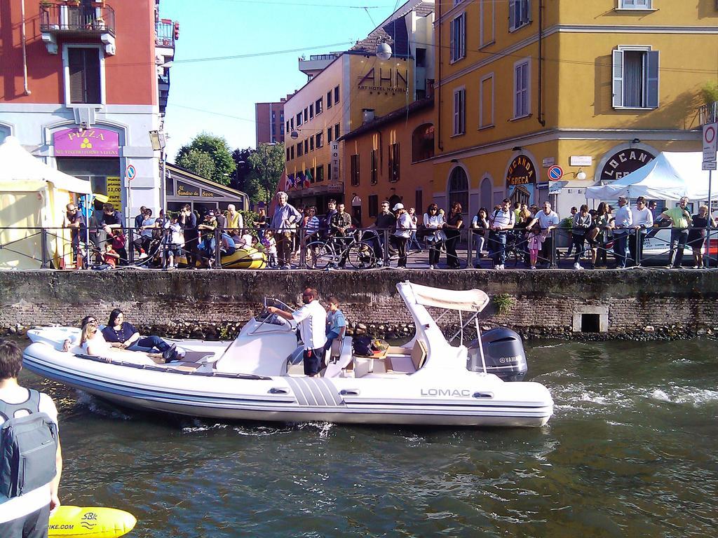 Art Hotel Navigli Milan Luaran gambar